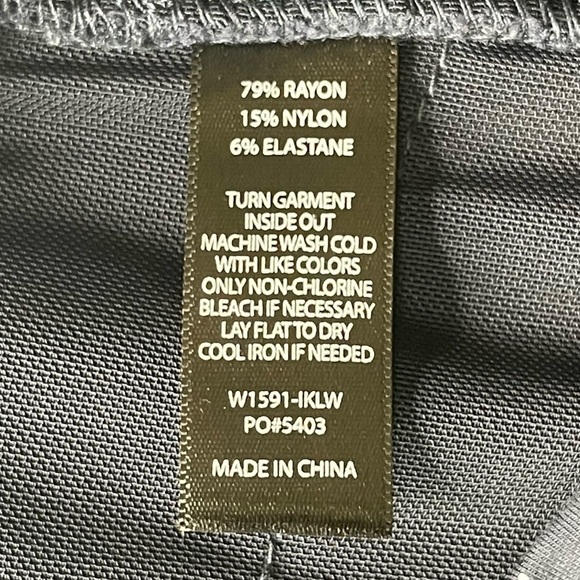 Betabrand Pants Womens Medium Petite MP Blue Pinstripe‎ Pull On Stretch Panel - Picture 9 of 9